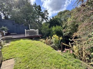 Photo 30- click for photo gallery